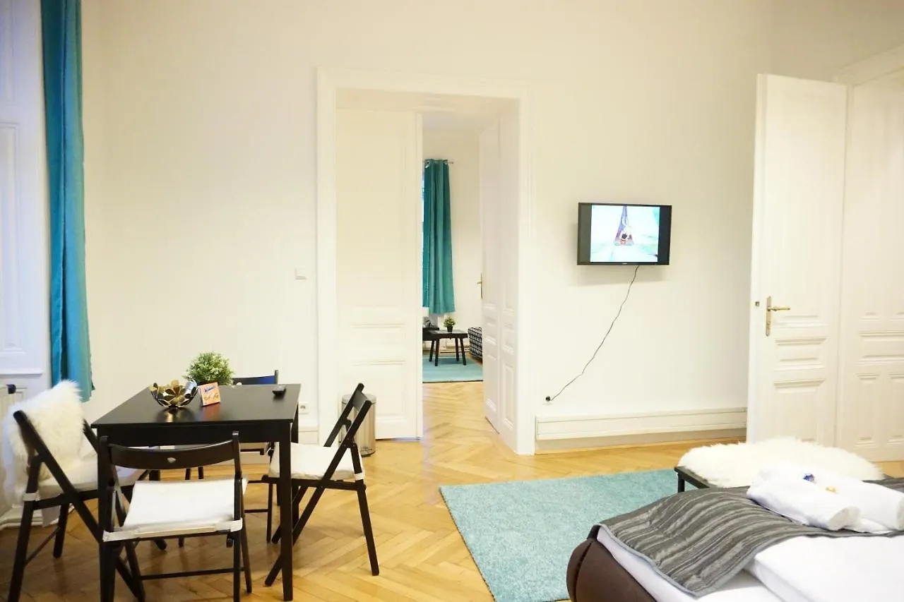 Urban City Apartment - Contactless Check-In Vienna 0*,