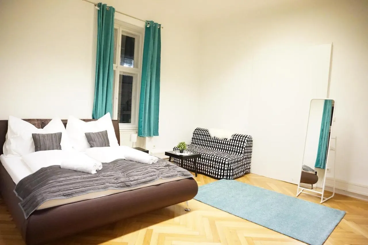Urban City Apartment - Contactless Check-In Bécs